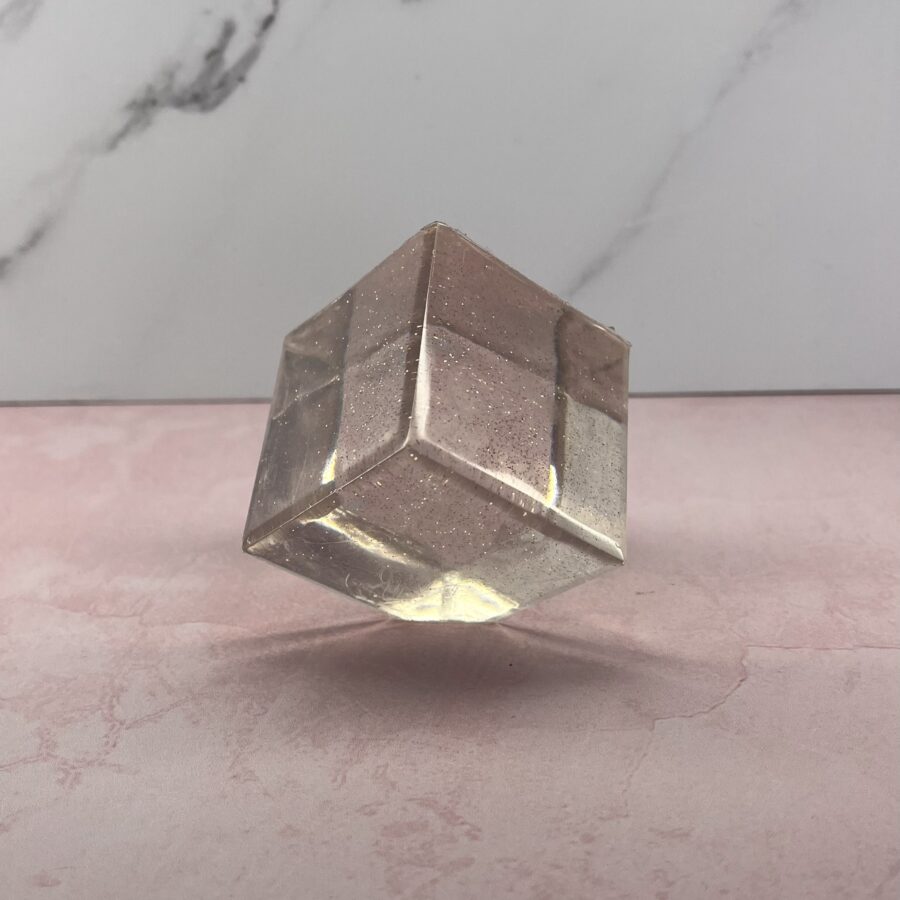 Cubo con base